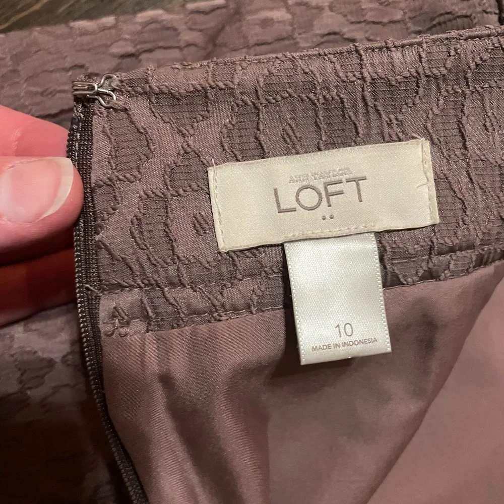 Loft size 10 mauve skirt - Picture 5 of 7